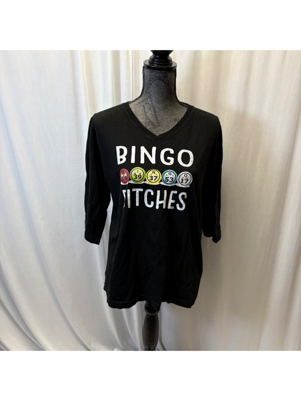 Live and Tell Bingo V-Neck Shirt Womens Size XL Top Black